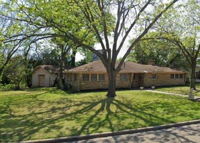 Property at 612 Greer St, Waco, TX 76710, 3 beds, 2 baths