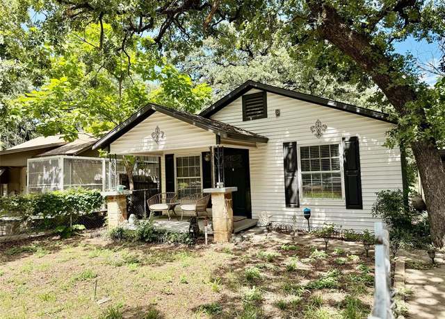Property at 1318 Oakview St, Haltom City, TX 76117, 2 beds, 1 bath