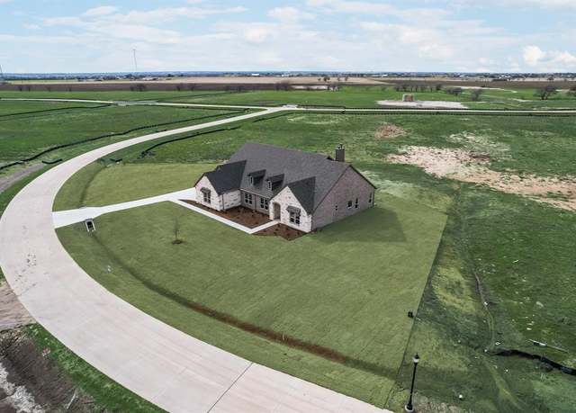 Property at 2317 Gypsum St, Krum, TX 76249, 4 beds, 3 baths