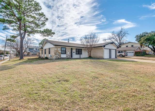 Property at 3302 Ridgemont St, Irving, TX 75062, 3 beds, 2 baths