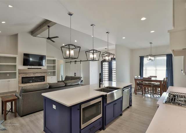 Property at 236 Runnymede Way, Abilene, TX 79606, 4 beds, 3 baths