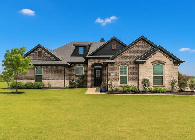 Property at 126 Esther Ct, Millsap, TX 76066, 4 beds, 2 baths