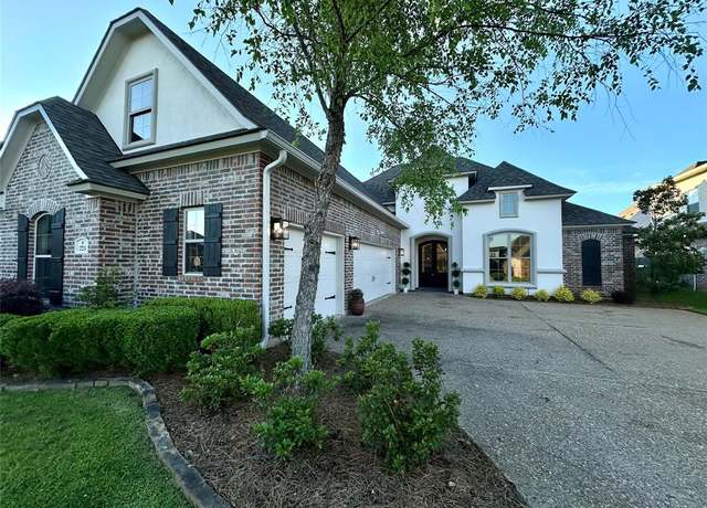 Property at 723 Dumaine Dr, Bossier City, LA 71111, 4 beds, 3 baths