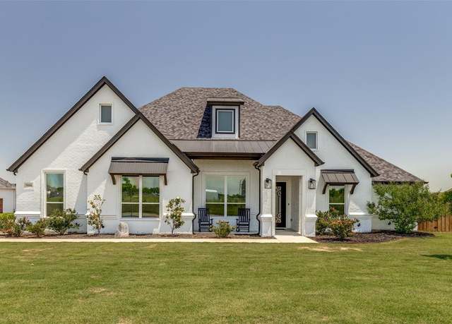 Property at 9104 Lazy Oak Dr, Justin, TX 76247, 4 beds, 3 baths