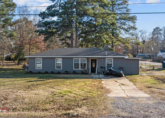 Property at 301 Larkin St, Benton, LA 71006, 3 beds, 2 baths
