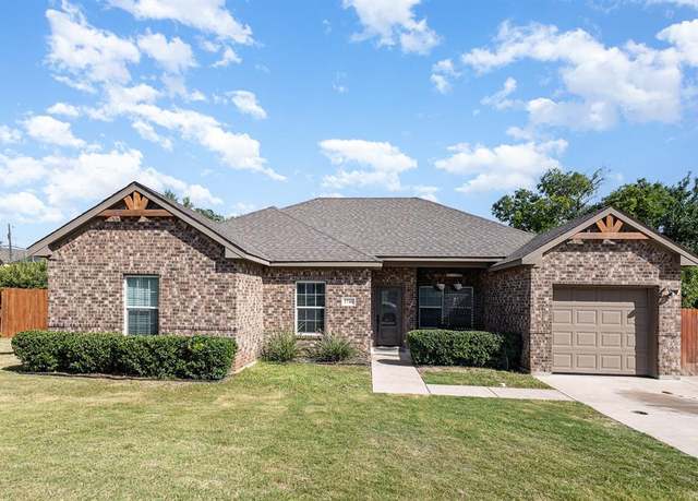 Property at 1746 Fordham Rd, Dallas, TX 75216, 4 beds, 2 baths