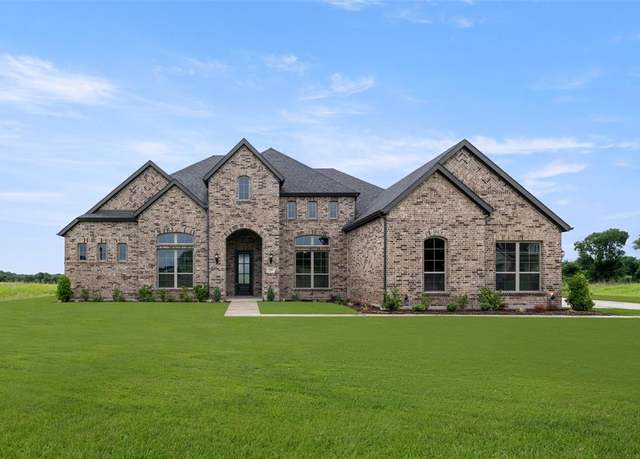 Property at 235 Regier Ct, Waxahachie, TX 75165, 4 beds, 3 baths