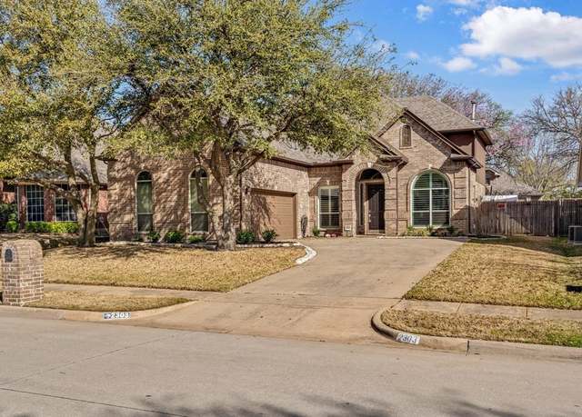 Property at 2303 Regina Dr, Corinth, TX 76210, 4 beds, 3.5 baths