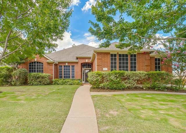 Property at 1820 Clear Summit Ln, Mansfield, TX 76063, 4 beds, 2.5 baths