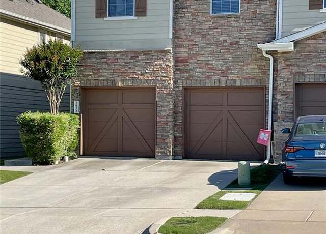 Property at 2052 Oklahoma Ave, Plano, TX 75074, 3 beds, 2.5 baths