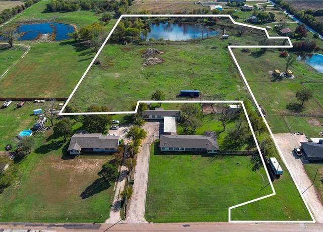 Property at 403 E Newland Dr, Robinson, TX 76706