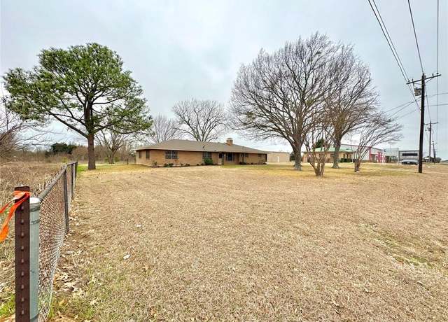 Property at 605 Tool Dr, Tool, TX 75143, 3 beds, 2 baths