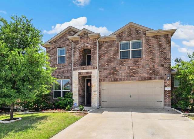 Property at 1904 Tomahawk Trl, Aubrey, TX 76227, 3 beds, 2.5 baths