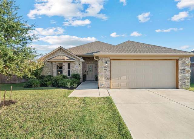 Property at 904 Sam St, Springtown, TX 76082, 3 beds, 2 baths