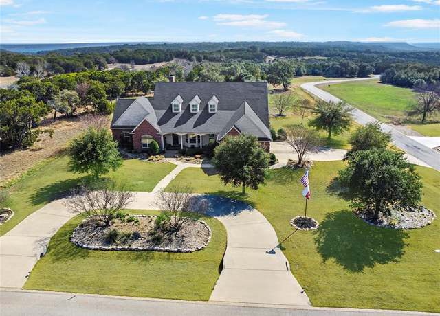 Property at 6413 Ladybank St, Cleburne, TX 76033, 4 beds, 3 baths