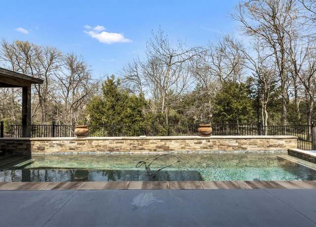 Property at 2413 Bigleaf Ct, Plano, TX 75074, 4 beds, 3.5 baths