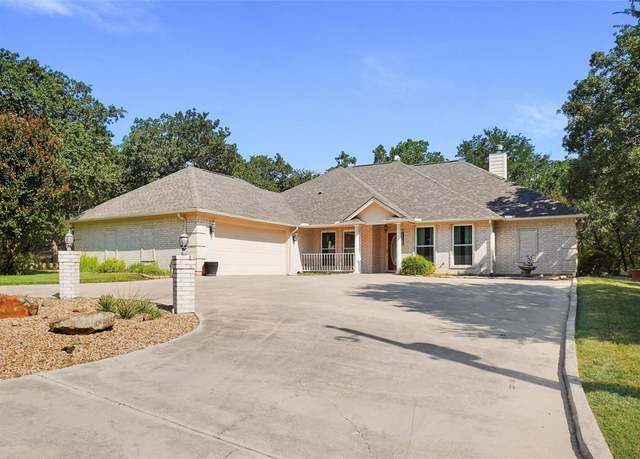 Property at 604 Runaway Bay Dr, Runaway Bay, TX 76426, 3 beds, 2 baths
