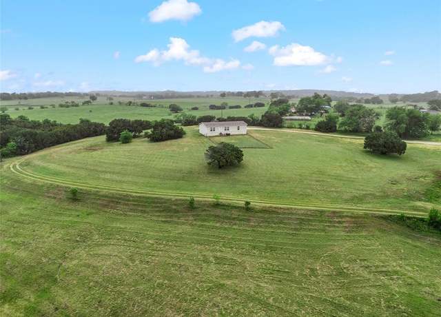 Property at 7190 S Lone Star Pkwy, Moody, TX 76557, 3 beds, 2 baths