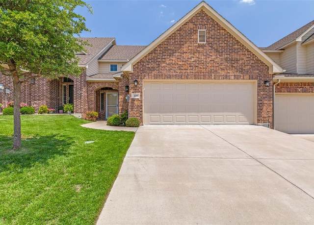 Property at 225 Legacy Blvd, Weatherford, TX 76085, 2 beds, 2 baths