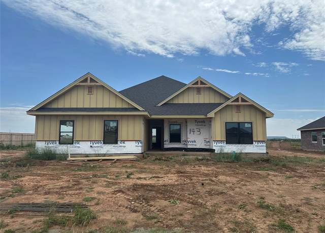 Property at 143 Blackhawk Rd, Abilene, TX 79602, 4 beds, 2 baths