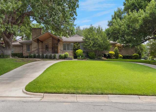Property at 3600 Encanto Dr, Fort Worth, TX 76109, 4 beds, 3 baths