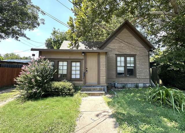 Property at 305 N Buffalo Ave, Cleburne, TX 76033, 3 beds, 1 bath