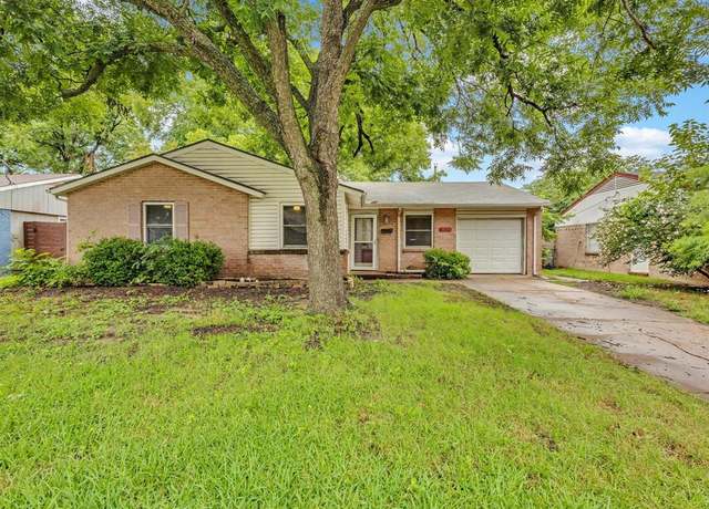 Property at 1224 Meadowcrest Dr, Plano, TX 75075, 4 beds, 2 baths