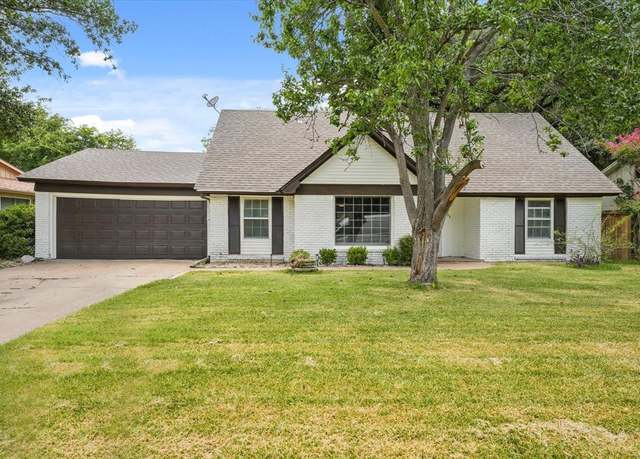 Property at 3436 Wharton Dr, Fort Worth, TX 76133, 4 beds, 2 baths