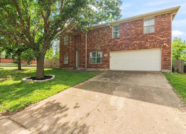 Property at 1101 Halifax Ln, Forney, TX 75126, 4 beds, 2.5 baths