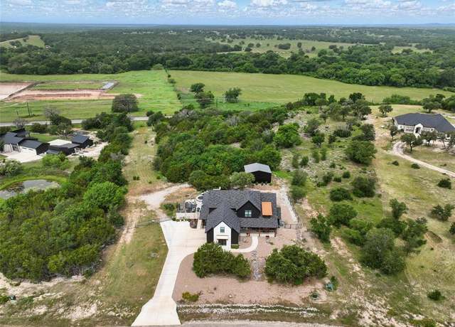 Property at 1009 Timber Hills Dr, Weatherford, TX 76087, 4 beds, 2.5 baths