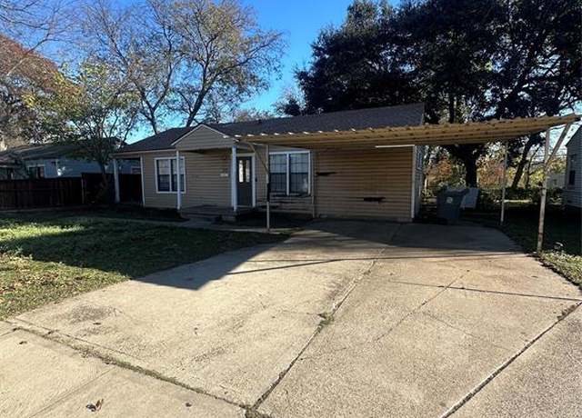 Property at 2710 Poinsettia Dr, Dallas, TX 75211, 3 beds, 1 bath