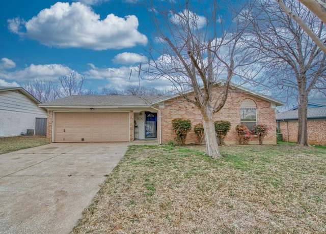 Property at 509 Kemper Ave, Crowley, TX 76036, 3 beds, 2 baths