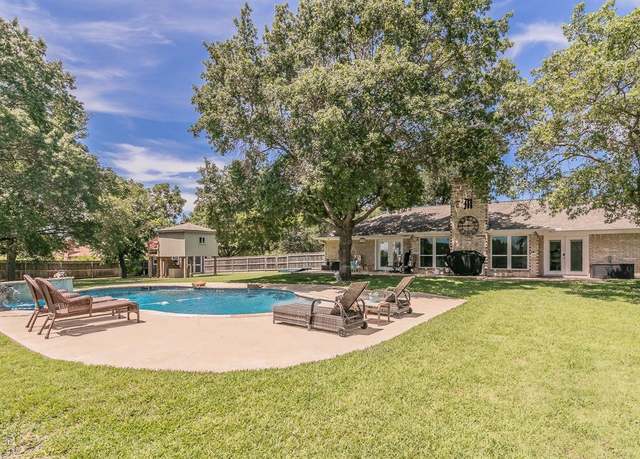Property at 10420 Westridge Rd, Fort Worth, TX 76126, 4 beds, 2 baths