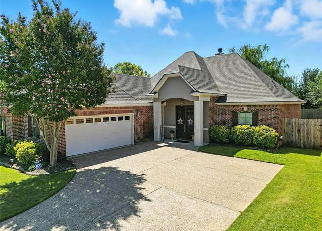 Property at 517 Half Moon Ln, Bossier City, LA 71111, 3 beds, 2 baths