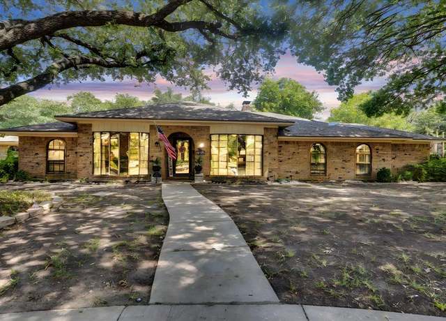 Property at 1908 Alexander Dr, Waxahachie, TX 75165, 3 beds, 2 baths