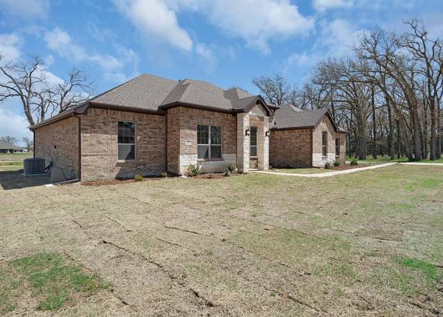 Property at 117 Ellis, Canton, TX 75103, 4 beds, 2 baths