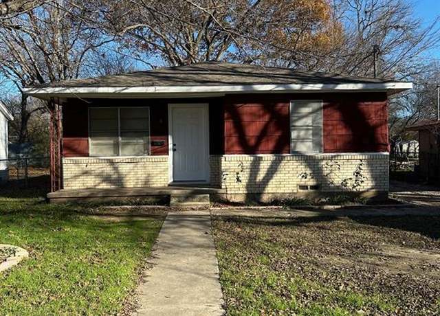 Property at 724 N Taylor, Gainesville, TX 76240, 2 beds, 1 bath