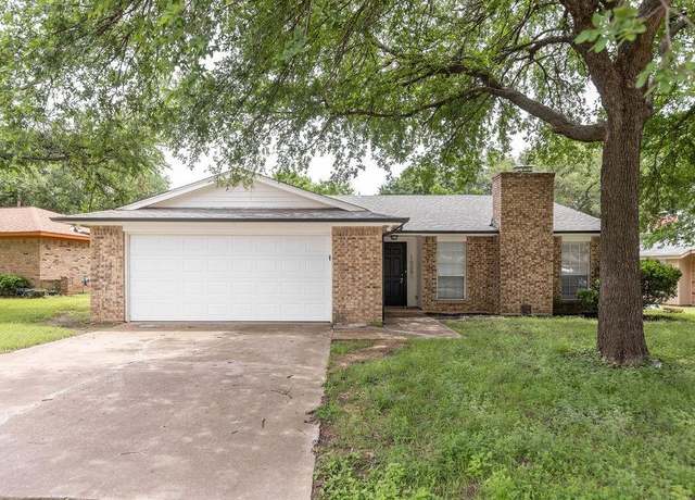 Property at 1008 Almond Dr, Mansfield, TX 76063, 3 beds, 2 baths