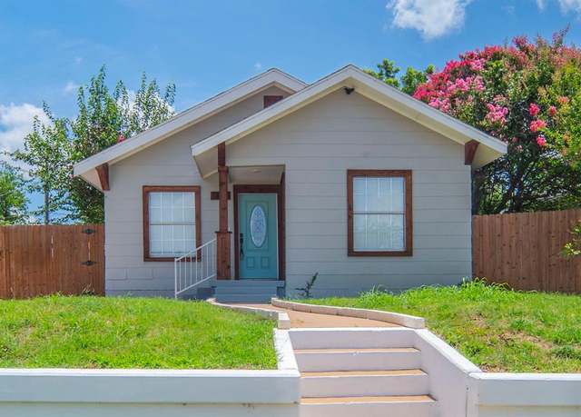 Property at 1504 E Rosedale St, Fort Worth, TX 76104, 3 beds, 2 baths