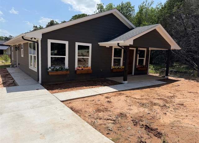 Property at 3610 Broken Bow Dr, Granbury, TX 76048, 3 beds, 2 baths