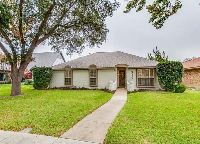Property at 210 Hemlock Dr, Richardson, TX 75081, 4 beds, 2 baths