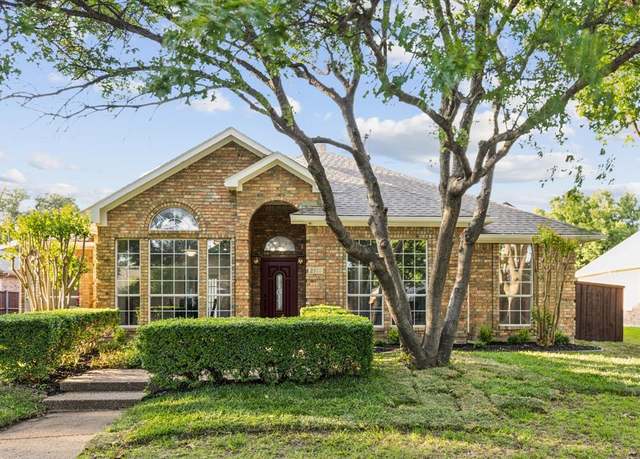 Property at 2111 Rheims Dr, Carrollton, TX 75006, 4 beds, 3.5 baths