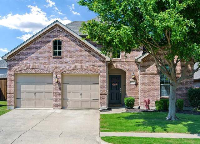Property at 1906 Grand Fairway Dr, Wylie, TX 75098, 4 beds, 2 baths