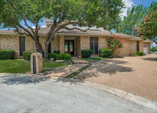 Property at 848 S Havenwood Ln S, Fort Worth, TX 76112, 4 beds, 5.5 baths