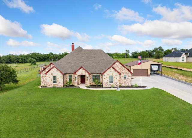 Property at 301 Aviara Ct, Poolville, TX 76487, 4 beds, 2.5 baths