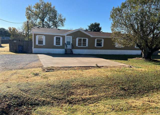 Property at 1916 Coleman Rd, Burleson, TX 76028, 5 beds, 3 baths