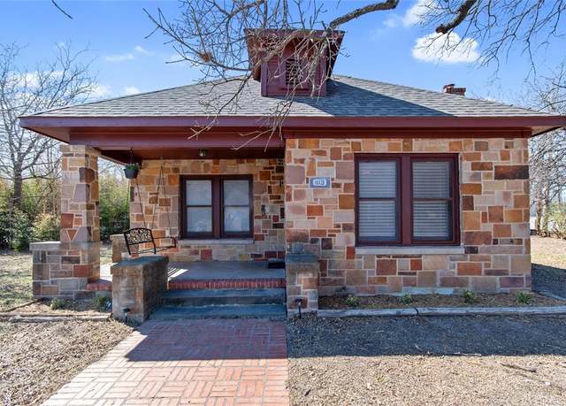 Property at 1113 N Main St, Weatherford, TX 76086, 5 beds, 3 baths