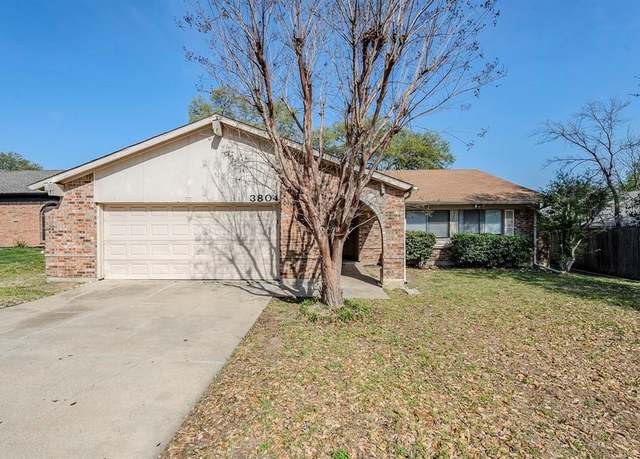 Property at 3804 Sugar Ridge Rd, Fort Worth, TX 76133, 3 beds, 2 baths