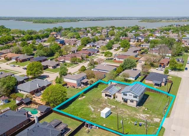 Property at 122 Hillside Beach Dr, Little Elm, TX 75068