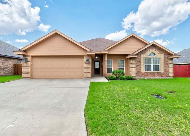Property at 2125 Continental Ave, Abilene, TX 79601, 4 beds, 2 baths